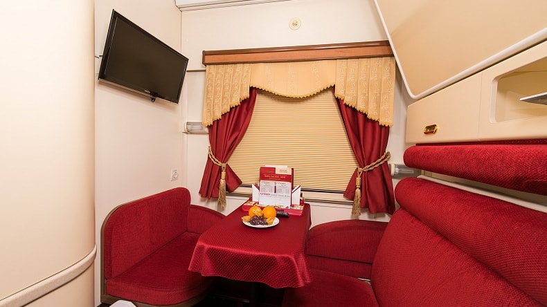 Grand Express VIP Cabin (img 1)